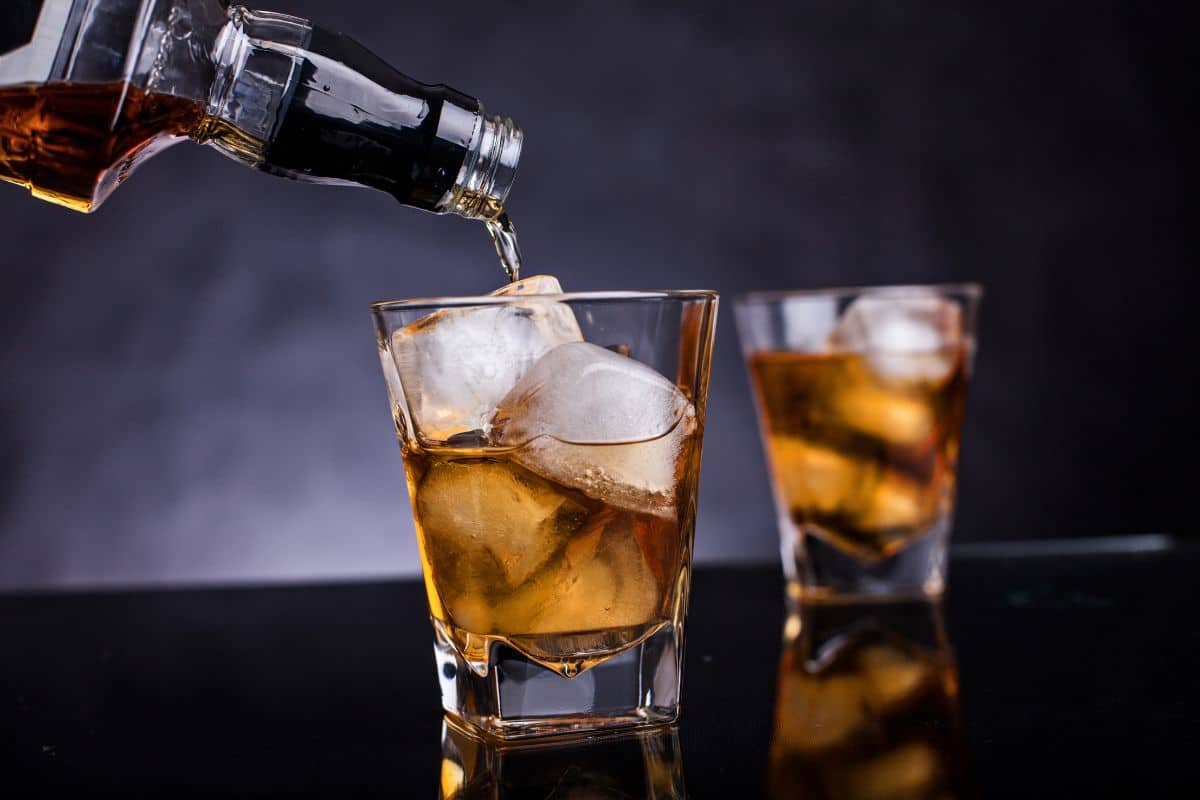 The 9 Best Canadian Whiskeys to Taste in 2022